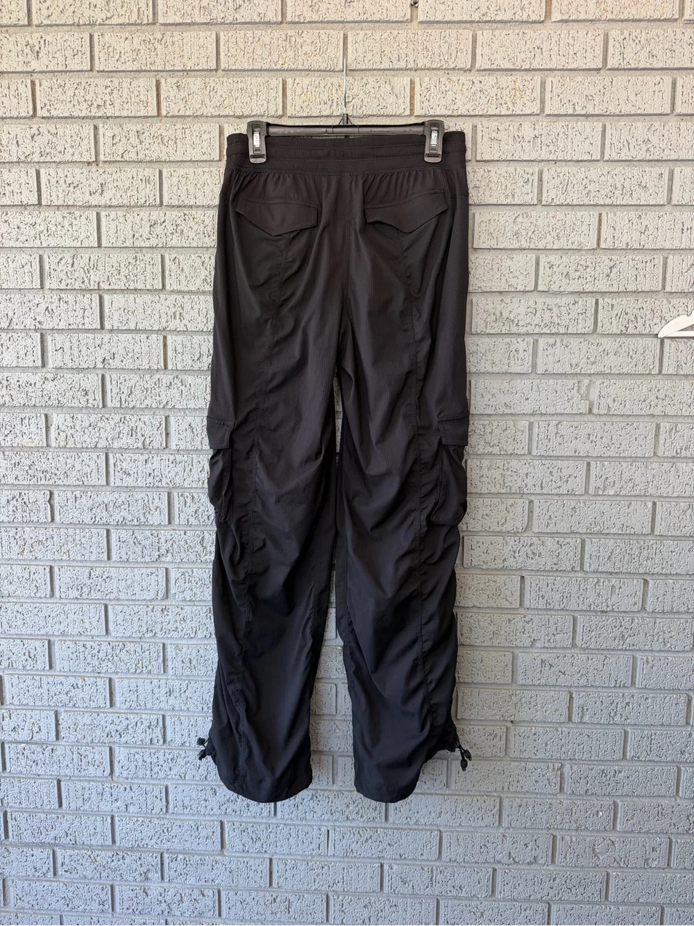 Lululemon Dance Studio Relaxed Fit Mid Rise Cargo Pant Black Women’s Size Small